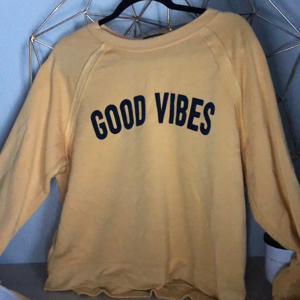 crew neck